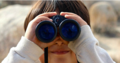 Binoculars%20searching%20670x350